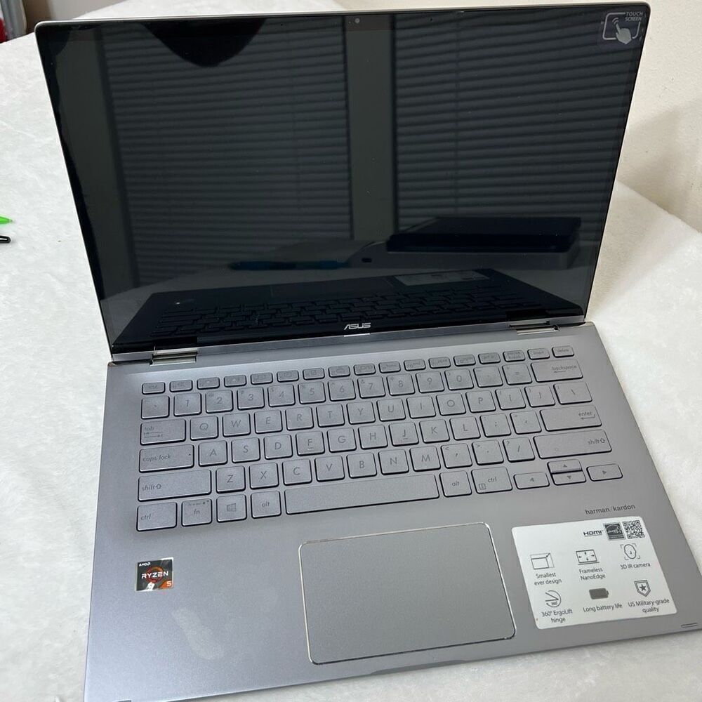 Asus Zenbook Q406DA Touchscreen Laptop - Picture 2 of 10